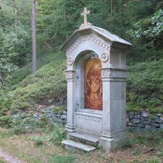 Kaplička zastavení X. na křížové cestě v Nejdku