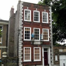 70, St Marychurch Street