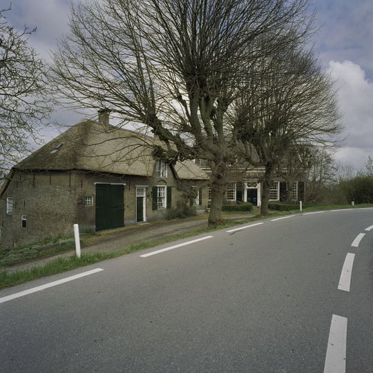 Diefdijk 45, Leerdam