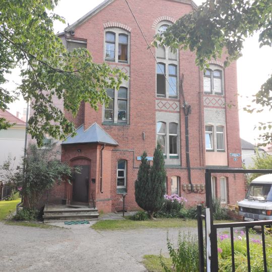 Здание больницы