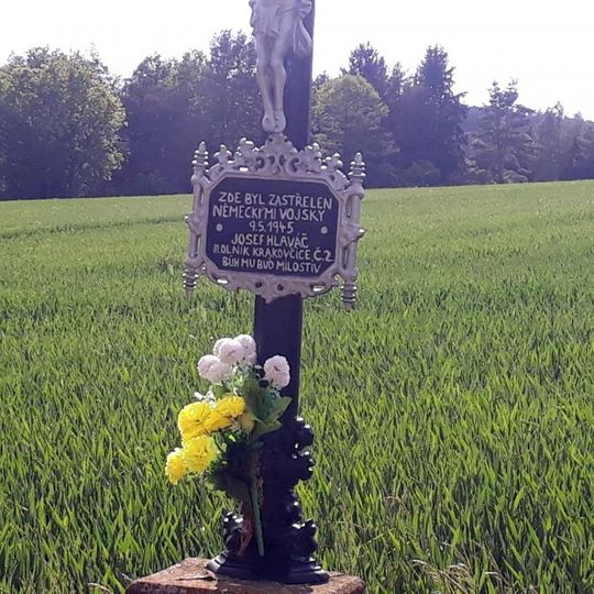 Kříž jižně od Krakovčic