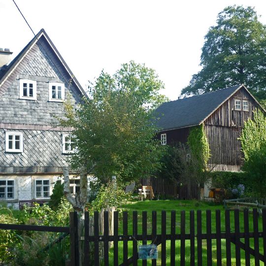 Wohnstallhaus und Scheune eines Zweiseithofes Mittelweg 39