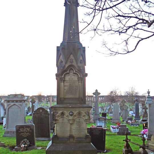 Alice And Henry Nixon Obelisk At Toxteth Park Cemetery