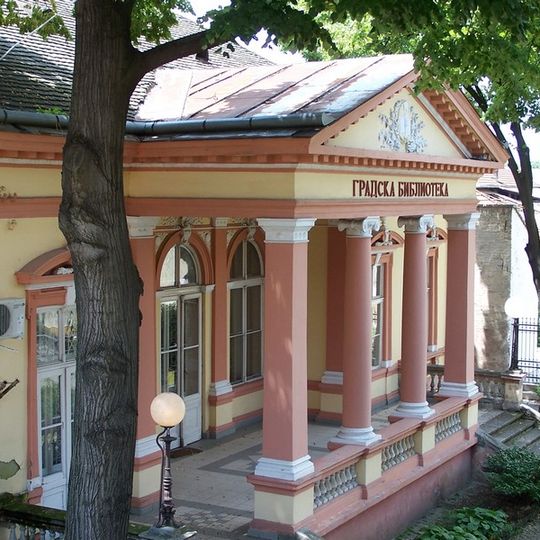 Bâtiment de la bibliothèque Karlo Bjelicki à Sombor