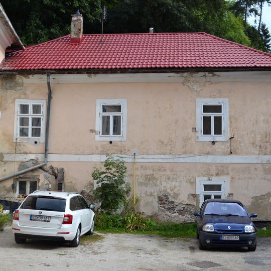 Bryndziareň, dom remeselnícky