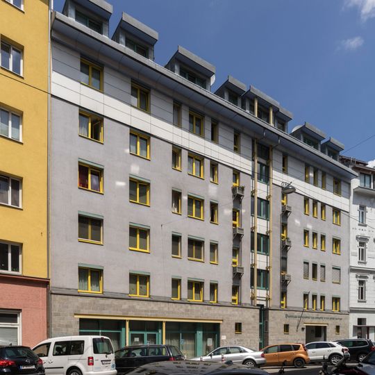 Wohnhausanlage Margaretenstraße 108