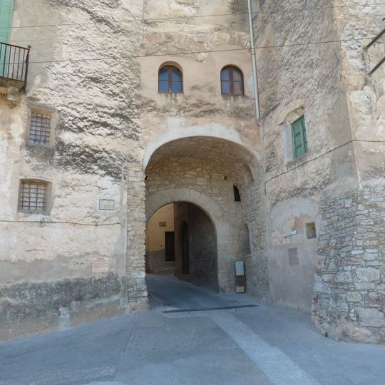 Murs i portals de Tivissa