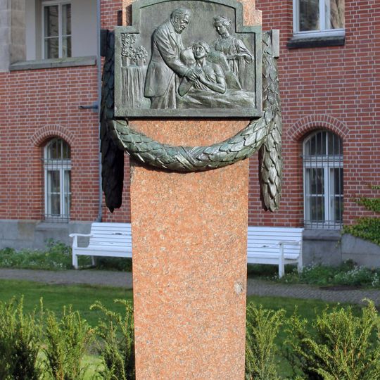 Ernst von Leyden Monument