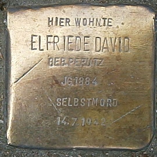 Stolperstein dedicated to Elfriede David