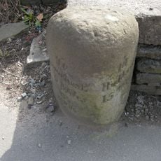 Milestone, ExYW Austerlands, Oldham Road