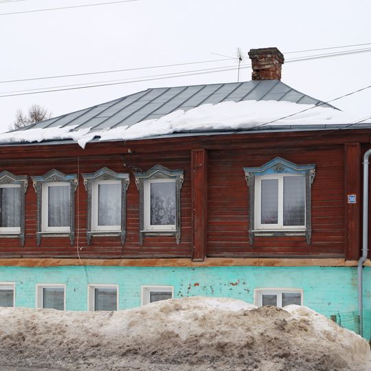 Дом Лавровых