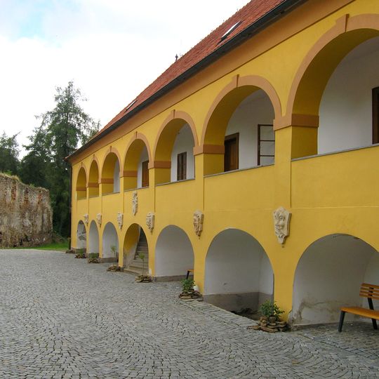 Zbraslavice Castle