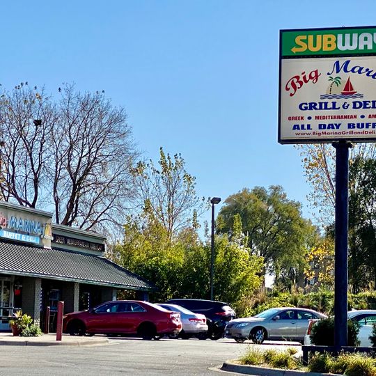 Big Marina Grill & Deli