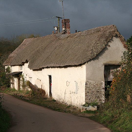 Rashleigh Mill Cottage Including Outbuilding To South East