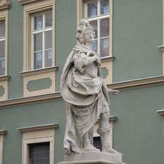 Sochy světců na východní straně sloupu Nejsvětější Trojice na Zelném trhu v Brně