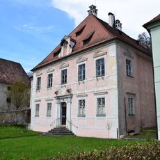 Ehemaliger Schloss- bzw. Kavaliersbau