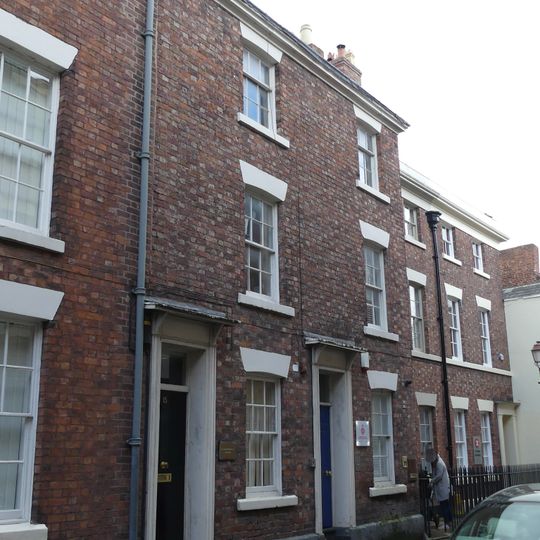 15 and 17, White Friars