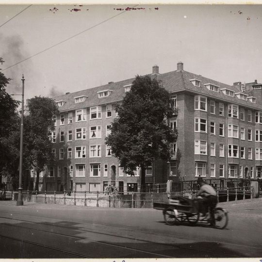 Lijnbaansgracht 211-218