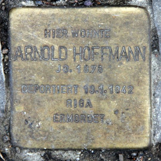 Stolperstein dedicated to Arnold Hoffmann