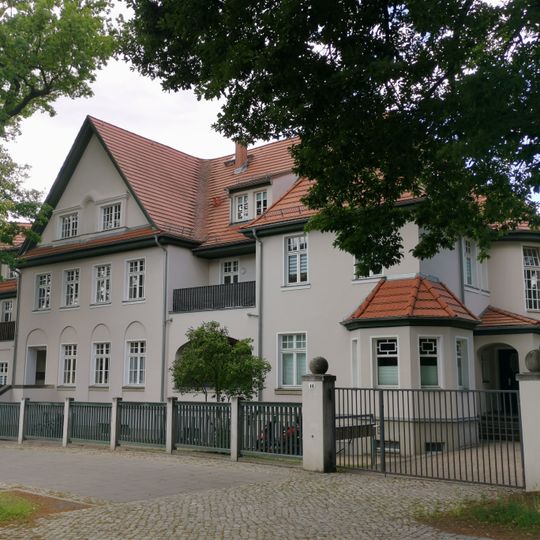 Fischhausstraße 7, 9, 11