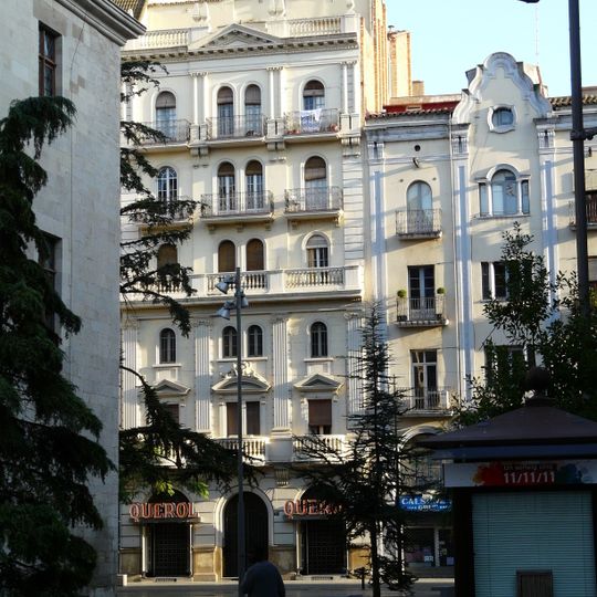 House in avinguda Blondel, 17