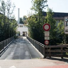 Hard-Brücke (Brücke-zur-Fabrik-in-der-Hard)