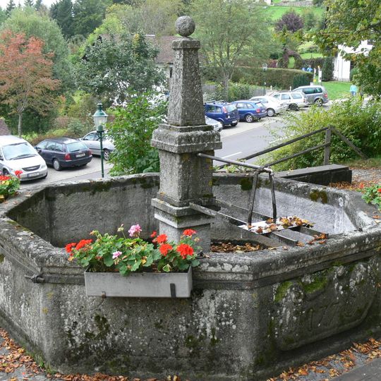 Brunnen