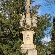 Wayside cross in Dlouhá Ves