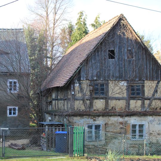 Zwei Wohnstallhäuser im rechten Winkel Weißig 7