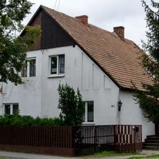29/31 Dworcowa Street in Golęczewo