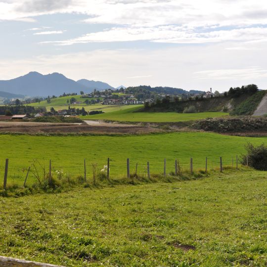 Kiesgrube an Drumlin ENE von Seeg