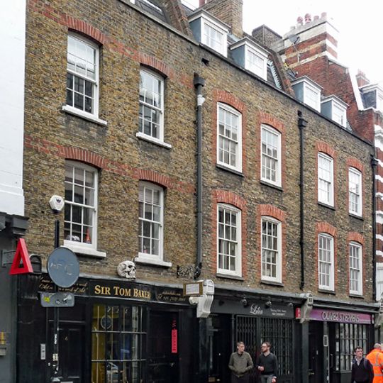 3, D'Arblay Street W1