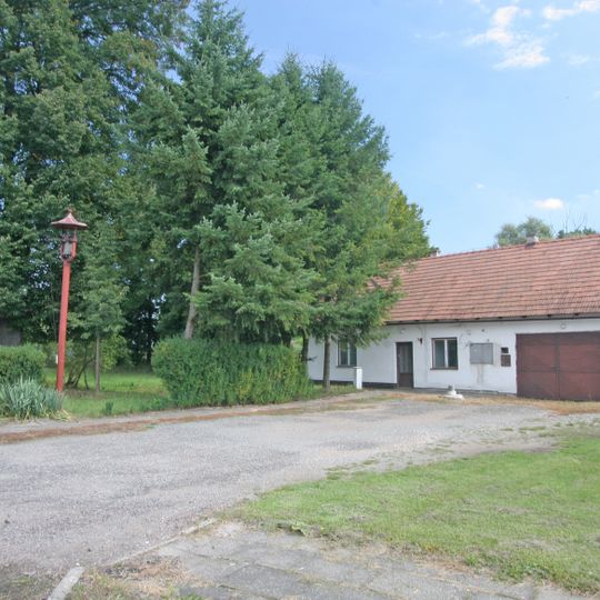 Zvonička v Komárově