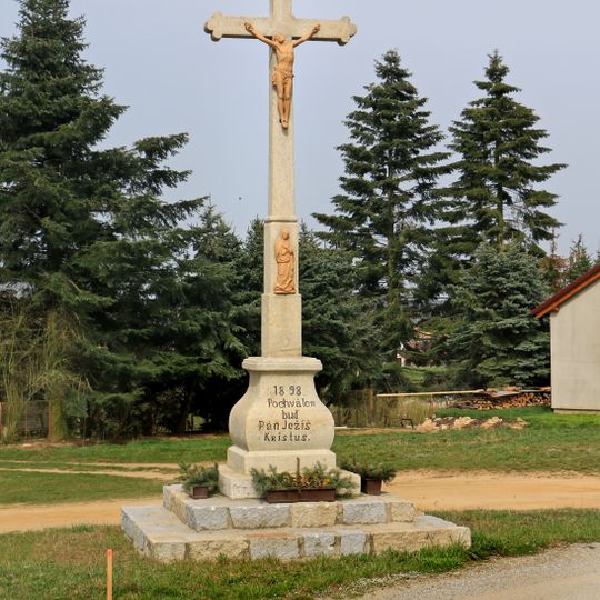 Kříž ve Vícemilu