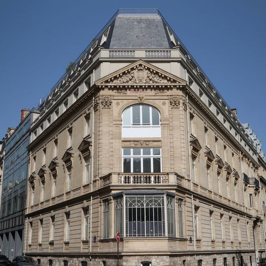 12 place des États-Unis, Paris