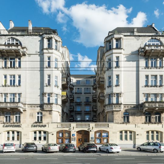 Rostkowski Tenement House in Warsaw