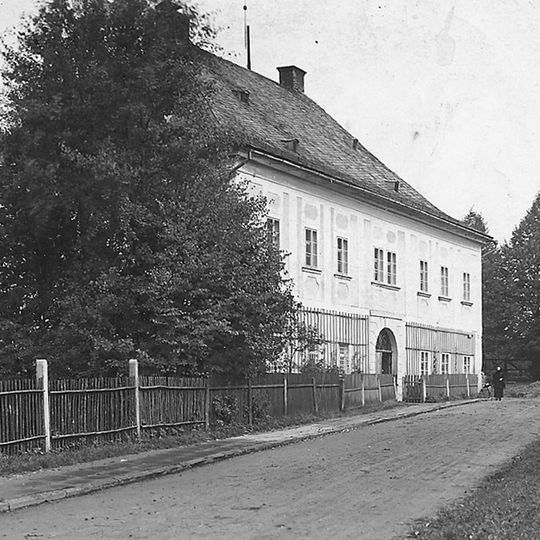 11 Powstańców Śląskich Street in Międzylesie