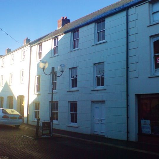 10 Bridge Street , Haverfordwest