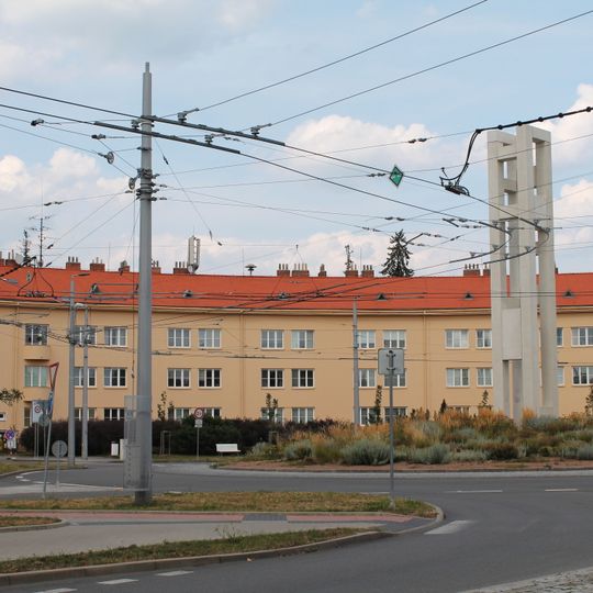 Vaňkovo náměstí 1-4