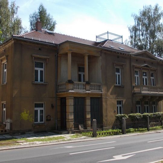 Villa Karl-Liebknecht-Ring 10