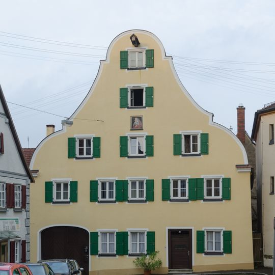 Wohnhaus, ehemaliges Wohnwirtschaftsgebäude