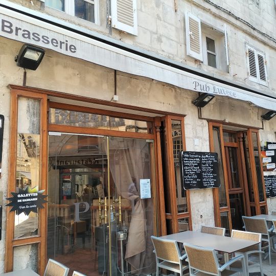 Pub Lutèce