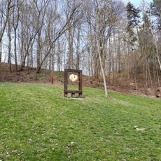 Plastika Srdce parku u Dobřánek