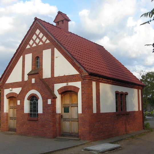 Kaplica cmentarna na cmentarzu komunalnym w Bydgoszczy