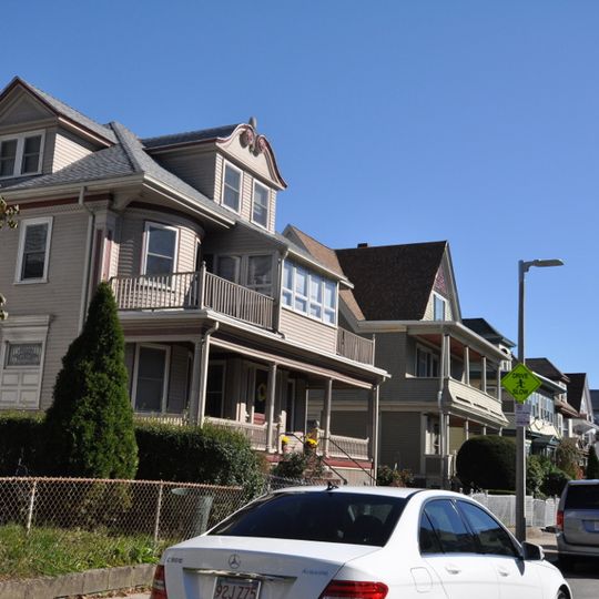 Esmond Street Historic District