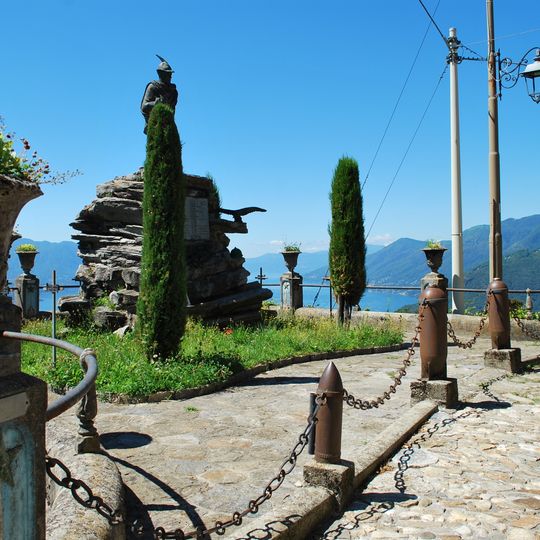 Monumento ai caduti di Campagnano