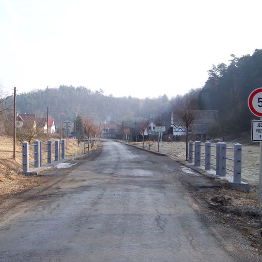 Bridge of road III/2739 over the Želízská svodnice