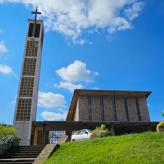 Saint-Pierre Catholic Church ⛪
