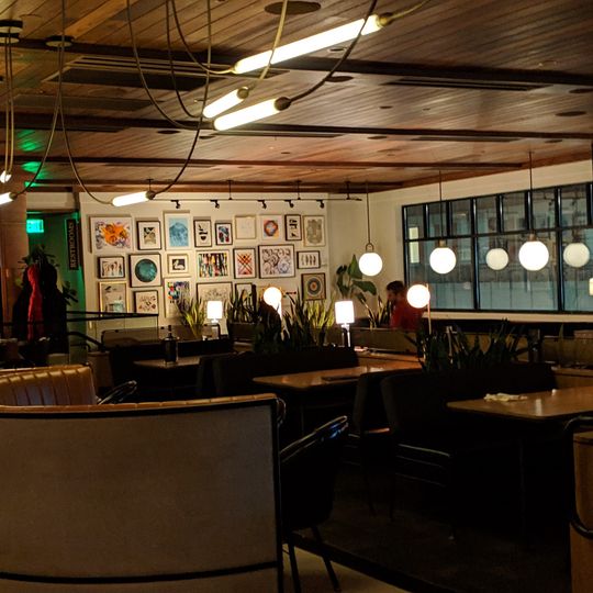 Earls Kitchen + Bar