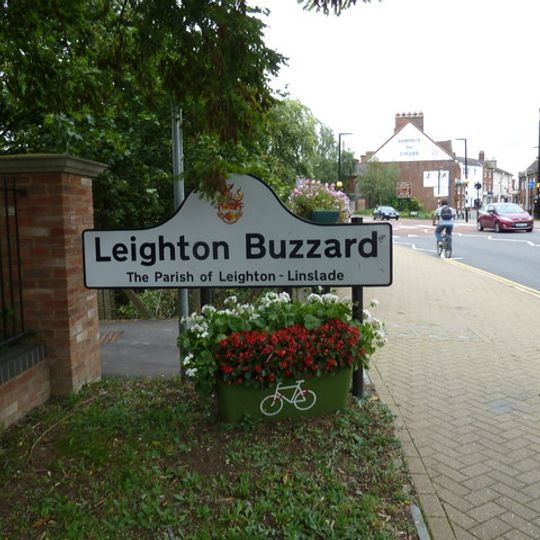 Leighton-Linslade